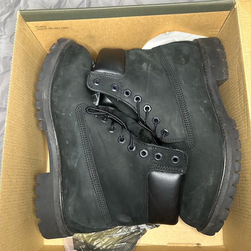 TIMBERLAND’S BLACK